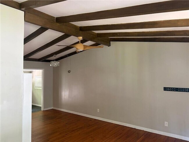 Building Photo - 1847 Dorsey Ave