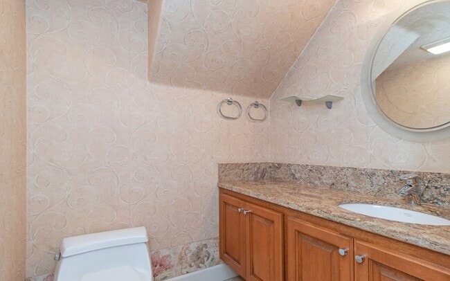 Building Photo - Amazing Beautiful Rancho Del Oro Home!!