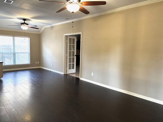 Building Photo - 5707 Onia Ln