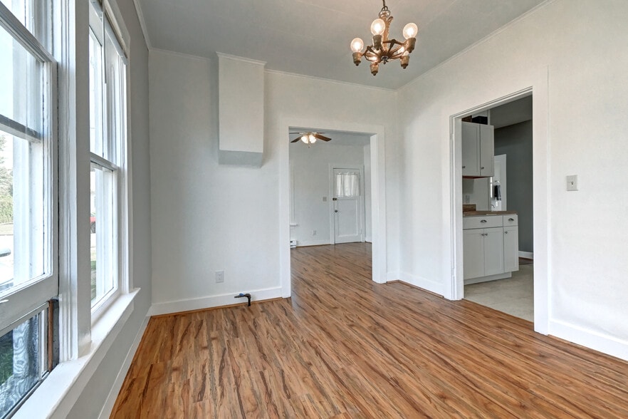 dining room - 1405 S 3rd St