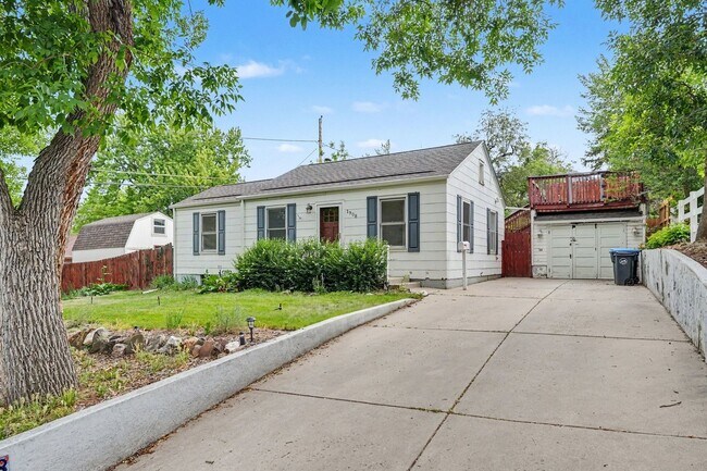 Building Photo - Charming Golden Retreat with a Backyard Oasis, Garden Dreams & Bonus Loft Office!