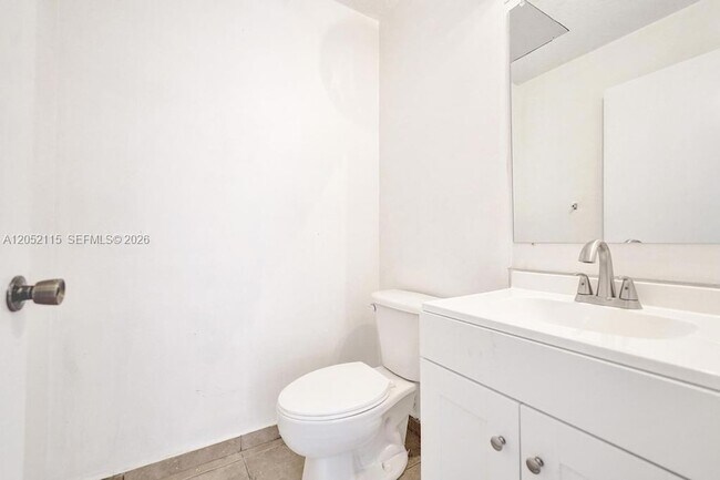 Building Photo - 2316 Coral Reef Ct