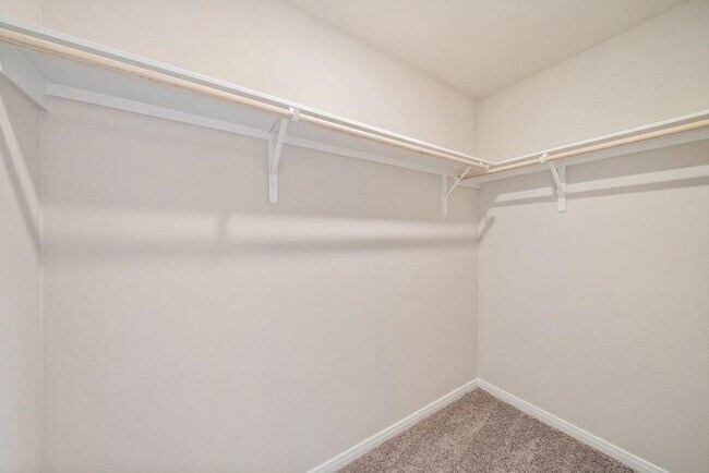 Building Photo - 15549 Briar Forest Dr