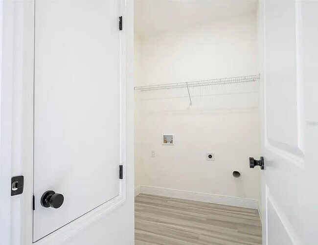Building Photo - 6872 SW 132nd Pl