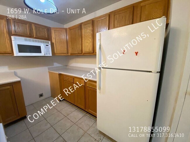 Building Photo - 1659 W Kole Dr