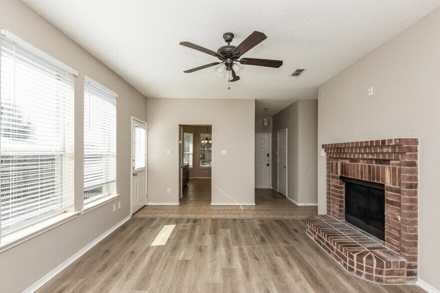 Building Photo - 6366 Rainwater Way