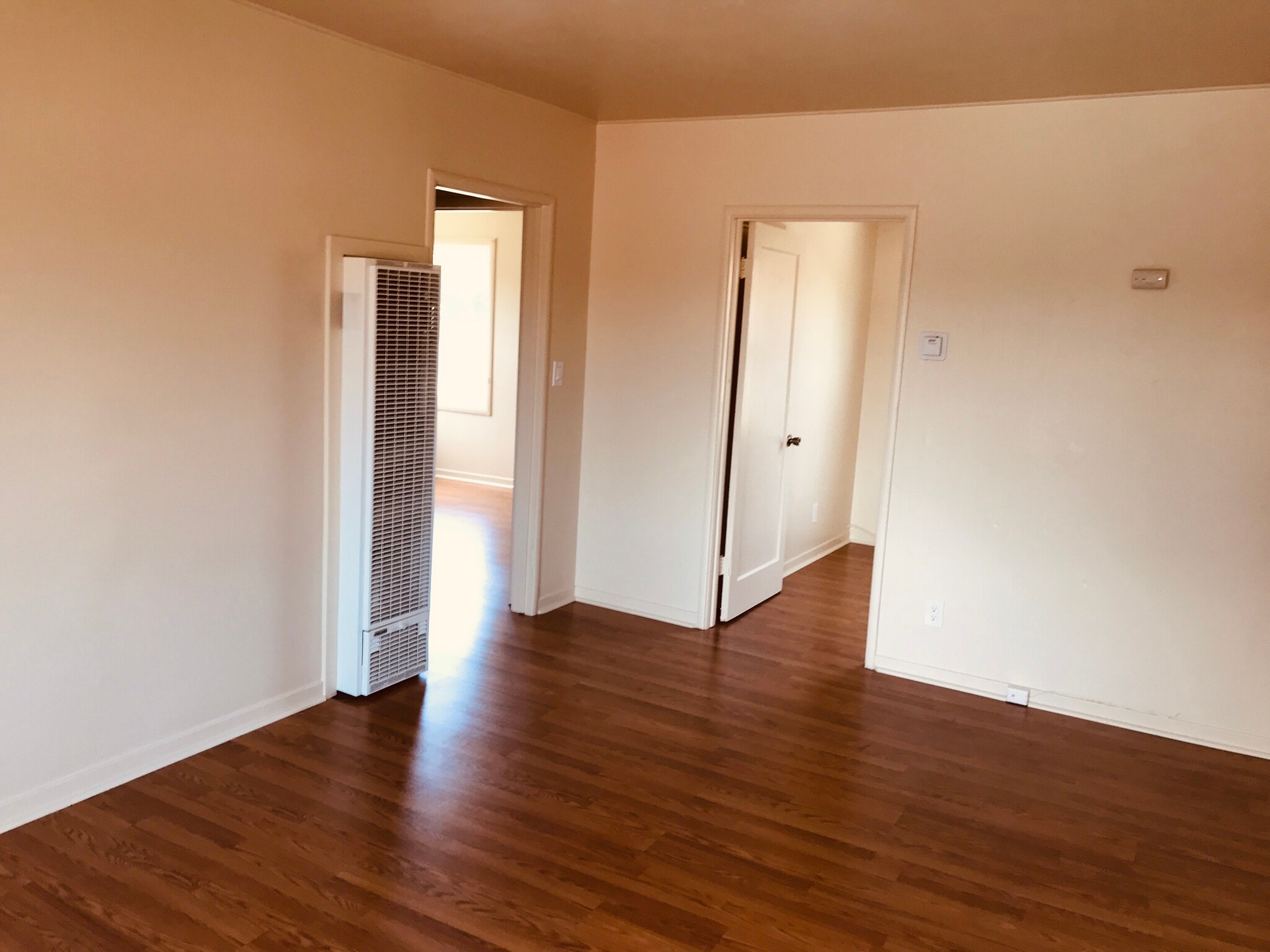 Building Photo - 124 Lewelling Blvd