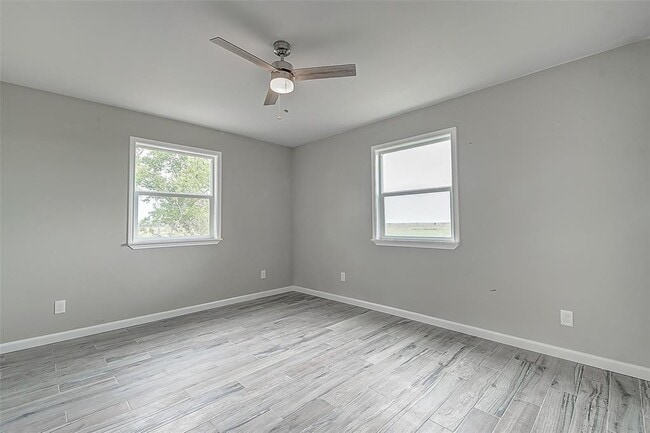 Building Photo - 8580 Roper Rd