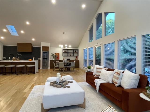 Building Photo - 1223 N Tyler St