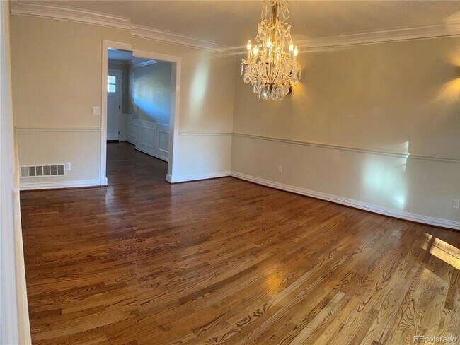 Building Photo - 5317 S Cimarron Rd