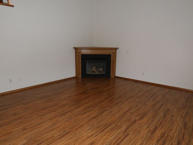 Building Photo - Home in CDA