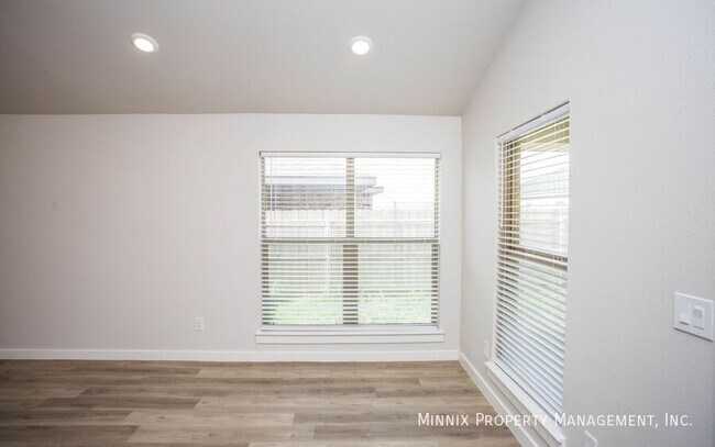 Building Photo - 3203 Durham Ave