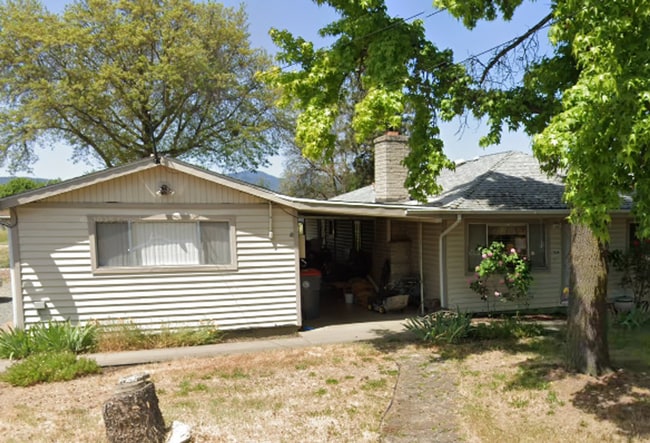 Primary Photo - 2508002
