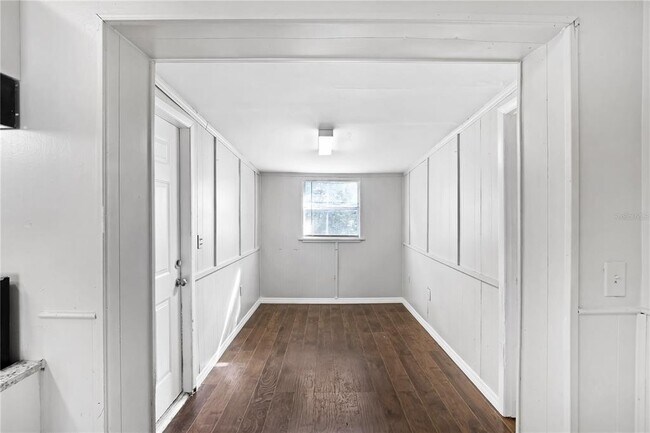 Building Photo - 3802 Shady Grove Cir