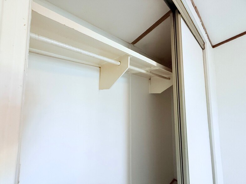 Building Photo - 52335 Harrisburg Ln