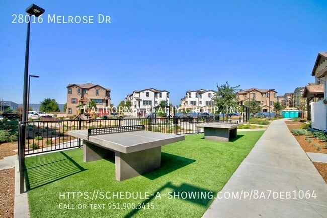 Building Photo - 28016 Melrose Dr