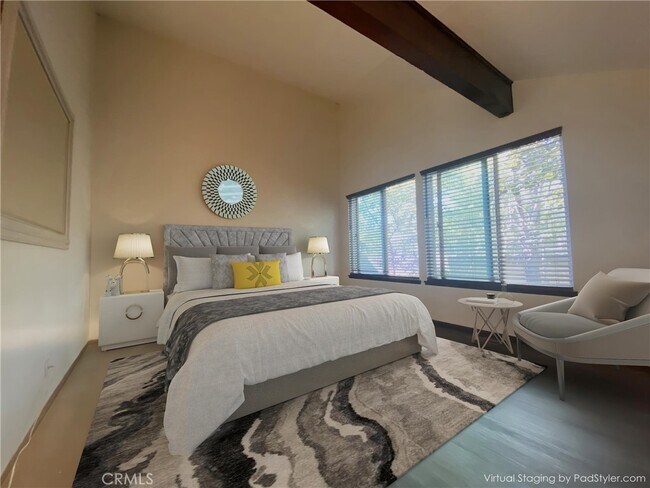 Building Photo - 27721 Peninsula Dr