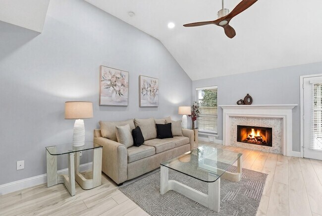 Building Photo - 179 N Dreamweaver Cir