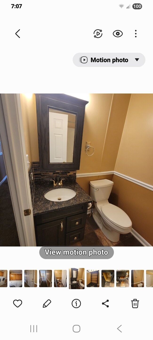 Building Photo - 3033-3012 12th Ave