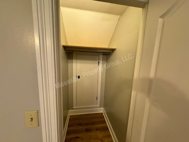 Building Photo - 3BR/3BA For Rent