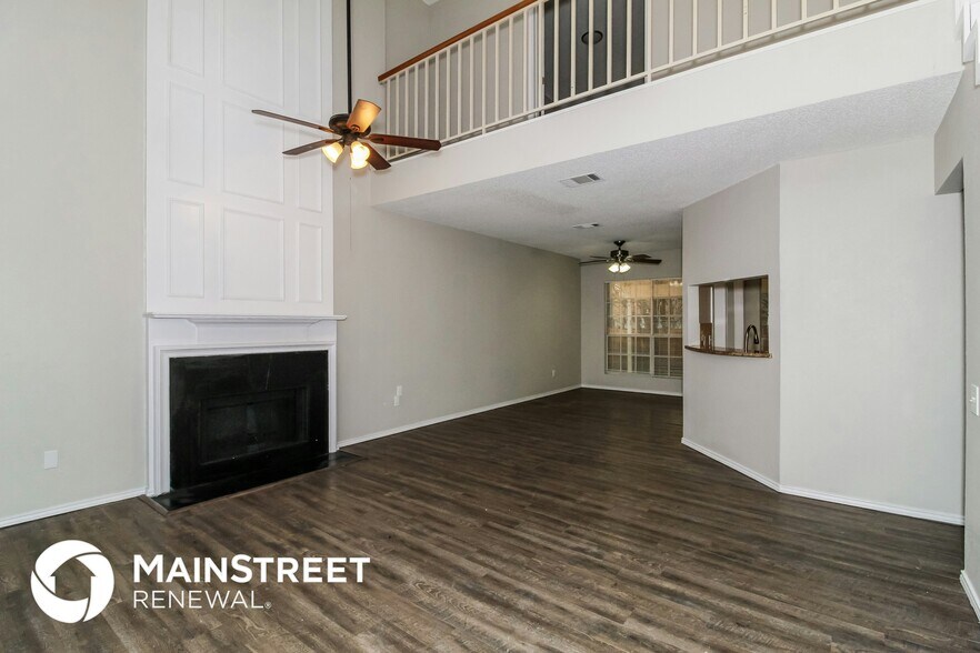Building Photo - 16940 Cactus Blossom Dr