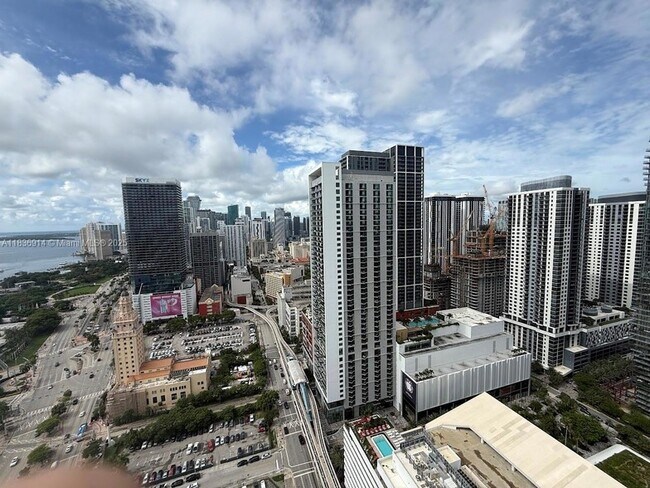 Building Photo - 888 Biscayne Blvd