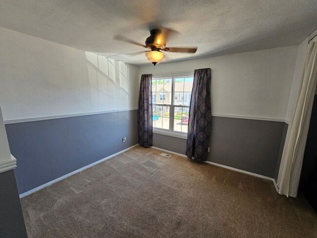 Building Photo - Quite 3 bed 2 bath home in 80916!!!