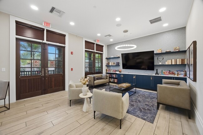 Building Photo - 5816 Brunner Ct