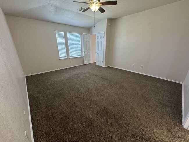 Building Photo - 5203 Causeway Ct