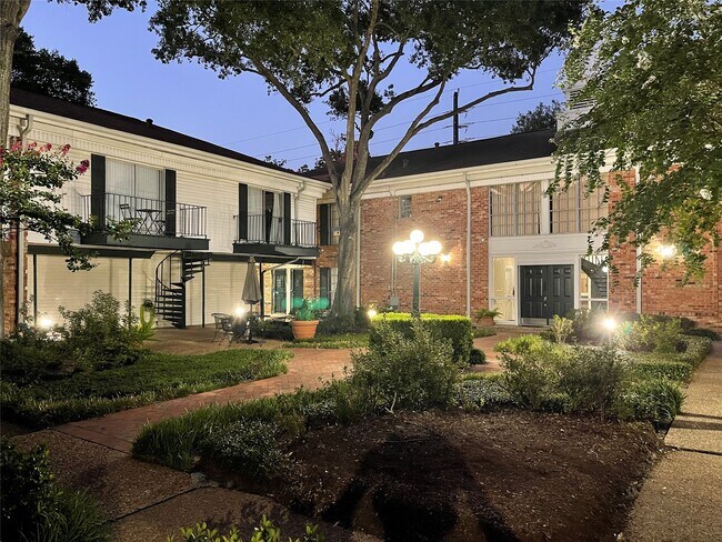 Building Photo - 3400 Timmons Ln