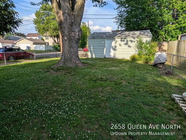 Building Photo - 2658 Queen Ave N