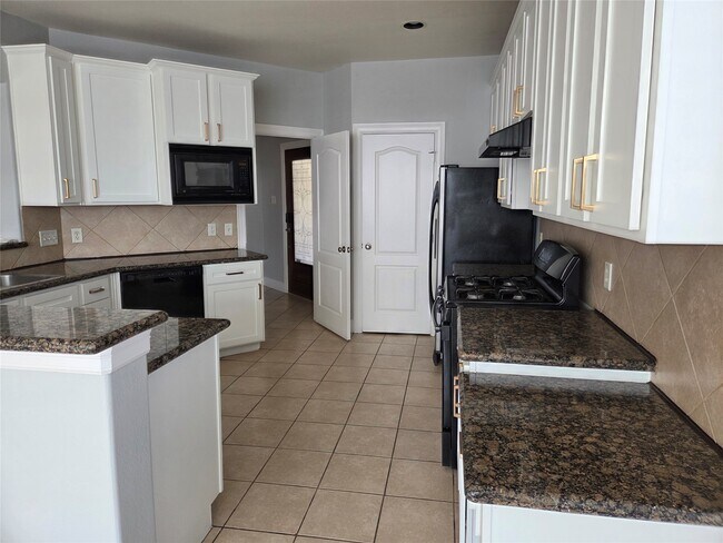 Building Photo - 4607 Wild Bluebonnet Way