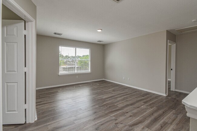 Building Photo - 19407 Scarlet Cove Dr
