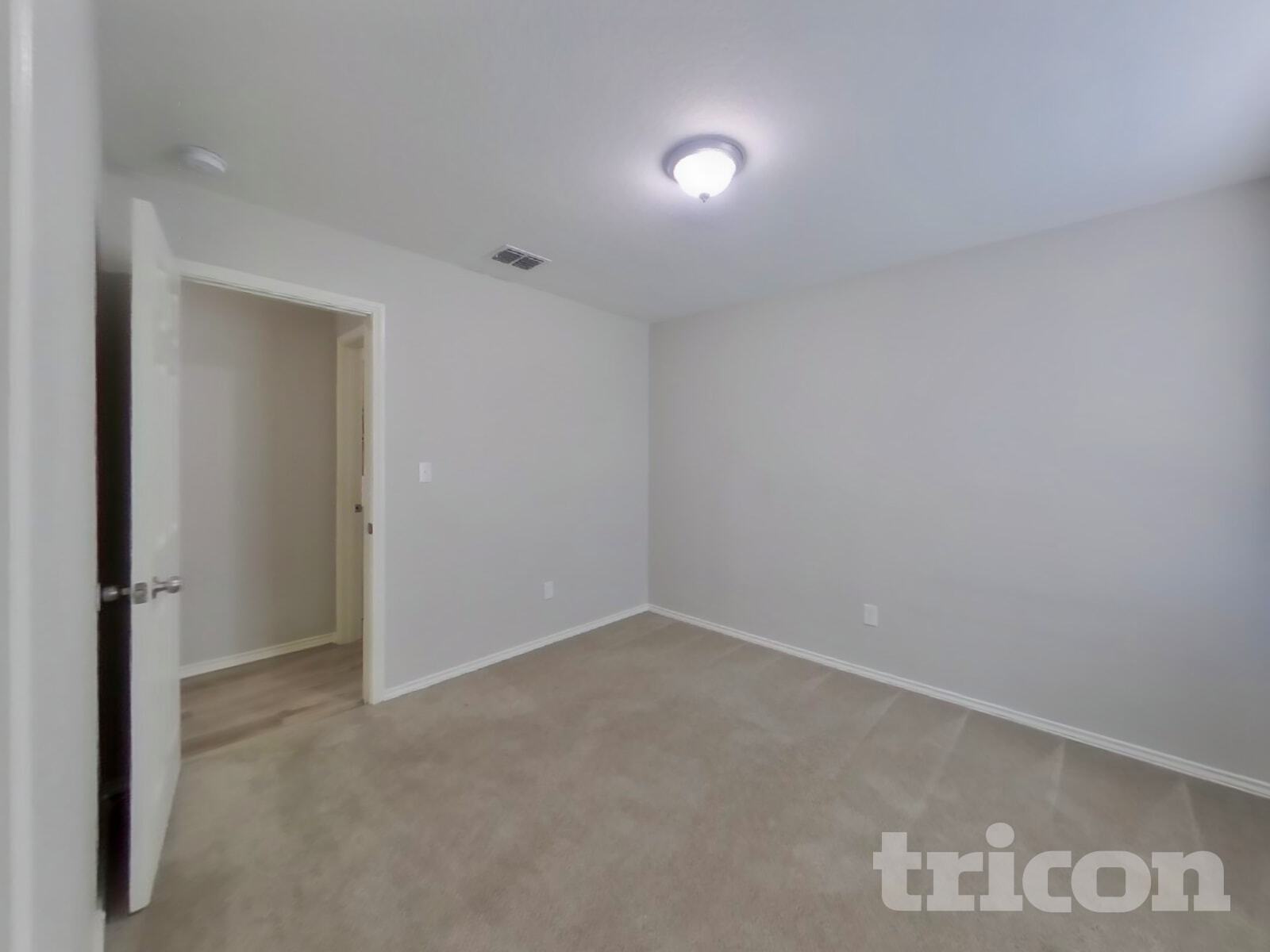 Building Photo - 13271 Cipresso Palco