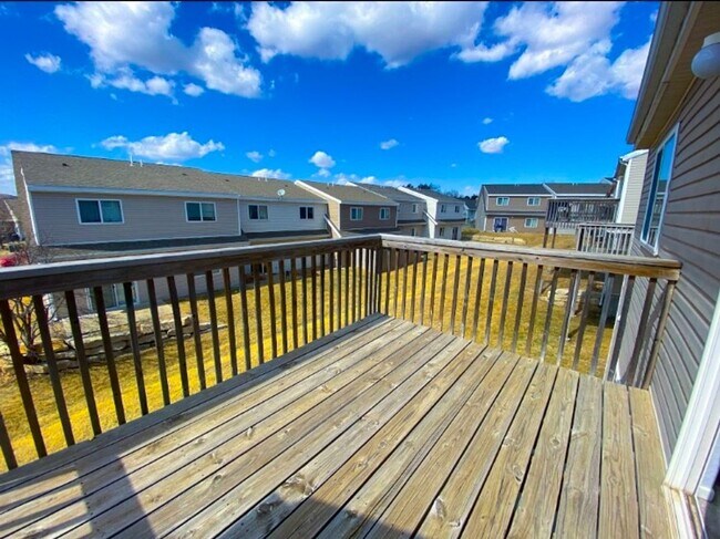 Building Photo - Italian Estates Property Management