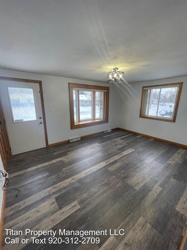 Building Photo - 1371 Inverness Ln