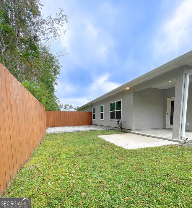 Building Photo - 114 Gary Cir