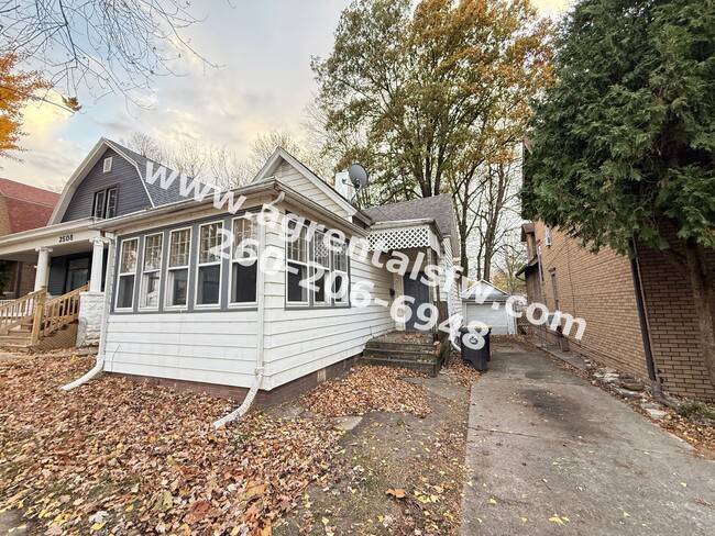 Primary Photo - 2 Bedroom House - $300 off first months rent