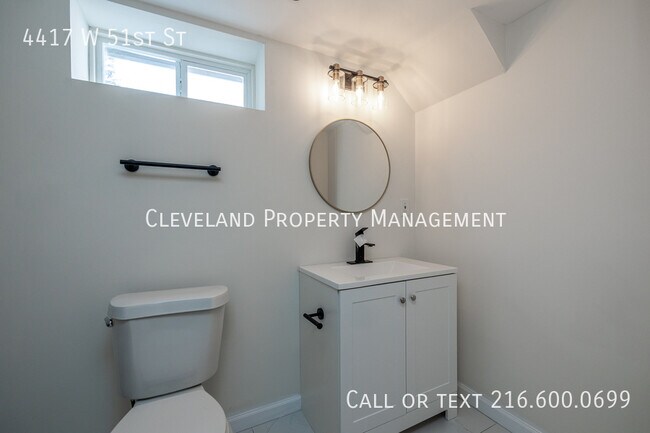 Building Photo - 4417 W 51st St
