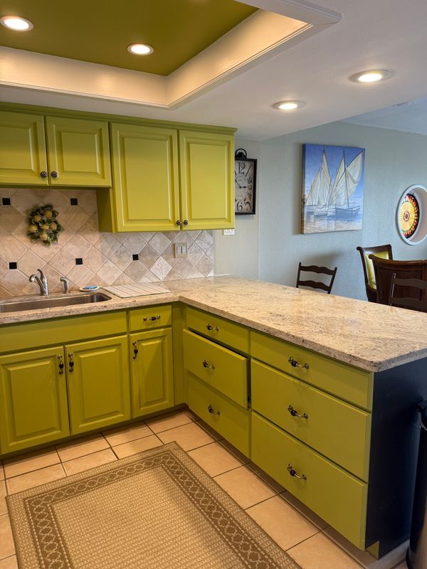 Building Photo - 6201 Padre Blvd