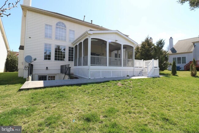 Building Photo - 25497 Carrington Dr