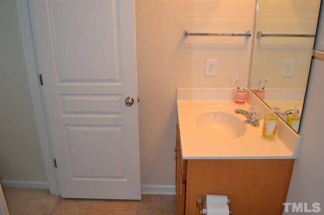 Building Photo - 2903 Berkeley Springs Pl
