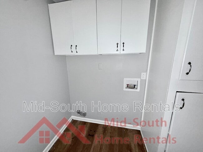 Building Photo - 4627 Crystal Springs Dr