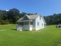 Building Photo - 445 Chicken Creek Rd