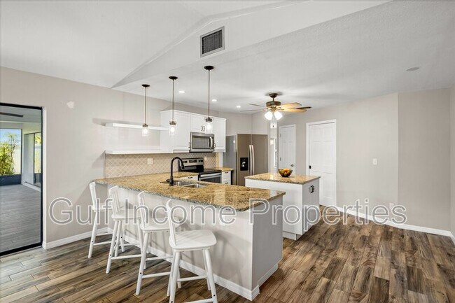 Building Photo - 8307 12th Ave Dr NW