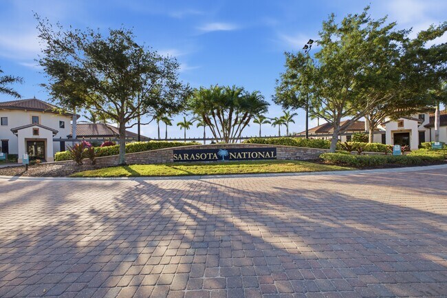 Building Photo - 10792 Tarflower Dr