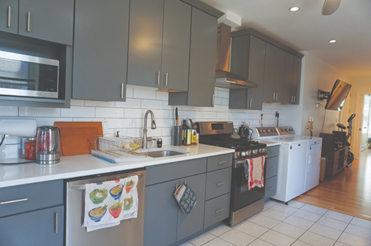 Primary Photo - 23 Lambert St