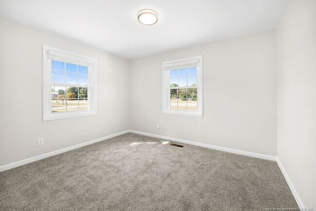 Building Photo - 4066 Hummingbird Pl