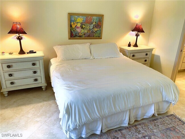 Building Photo - 6760 Pelican Bay Blvd