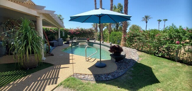 Building Photo - 82570 Delano Dr